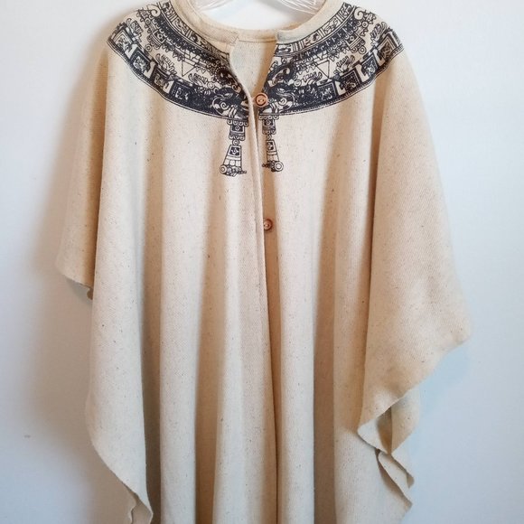 Wool Mexican Poncho - Picture 4 of 14